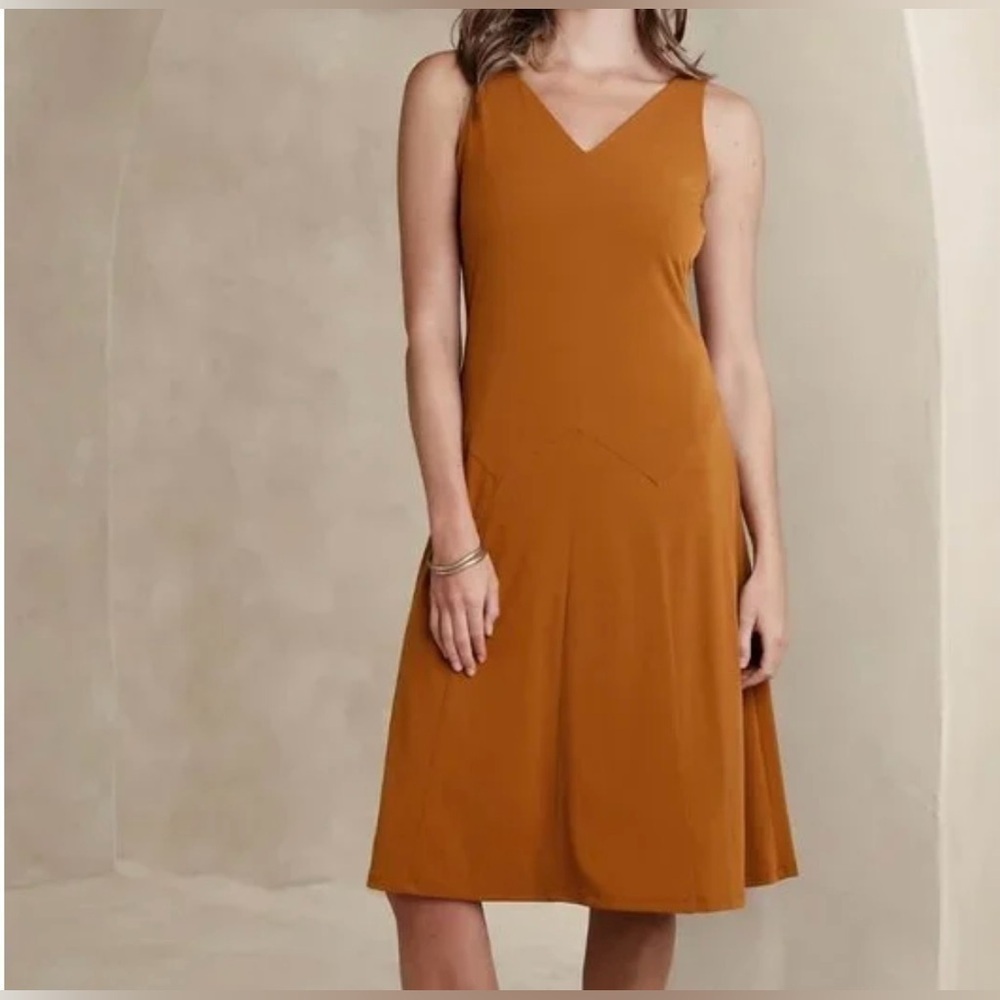 Banana Republic Sleeveless Drop-Waist Midi Dress Adobe Brick Size Medium Petite